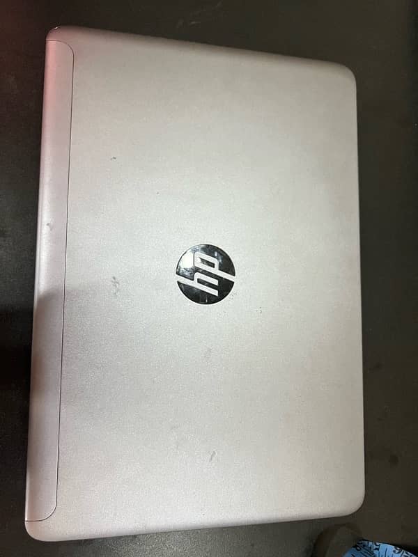 HP slim elite book i5 1