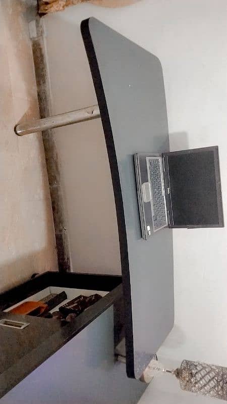 computer table with chear details kay leay contect karain 0301 2260437 8