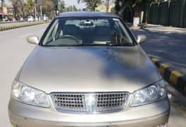 Nissan Sunny 2005