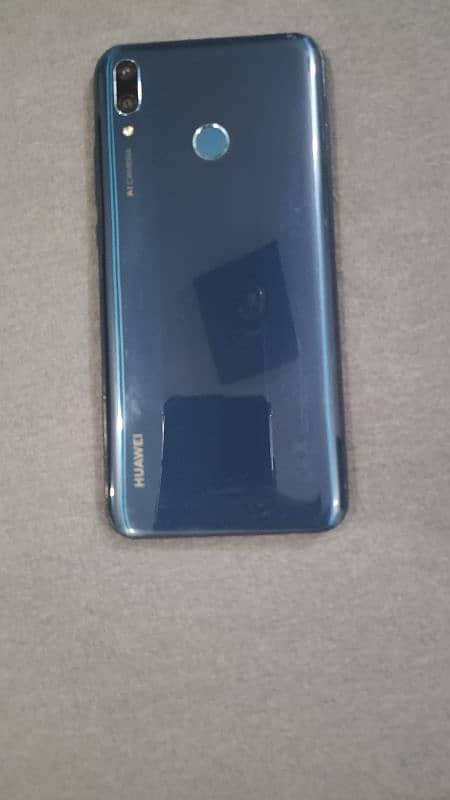 Huawei Y9 0