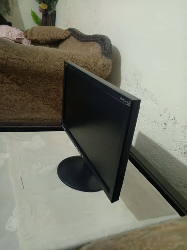 VIEW SONIC LCD 17 INCH FOR SALE 4