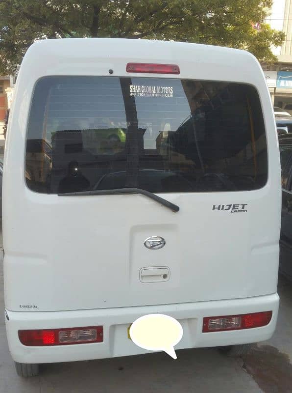 Daihatsu Hijet 2022 1