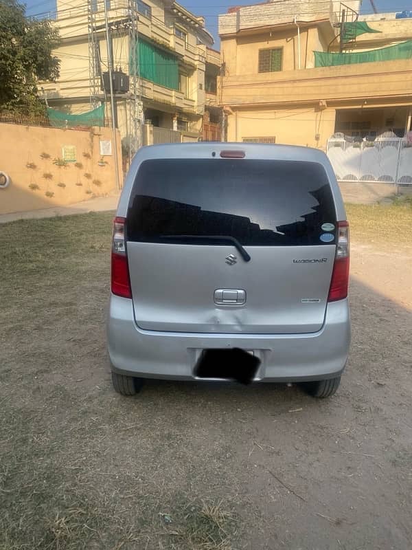 Suzuki Wagon R 2015 1