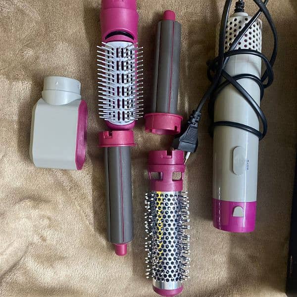 5 in 1 hairdryer 2