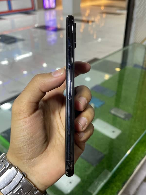 iphone x 256gb pta approved 2