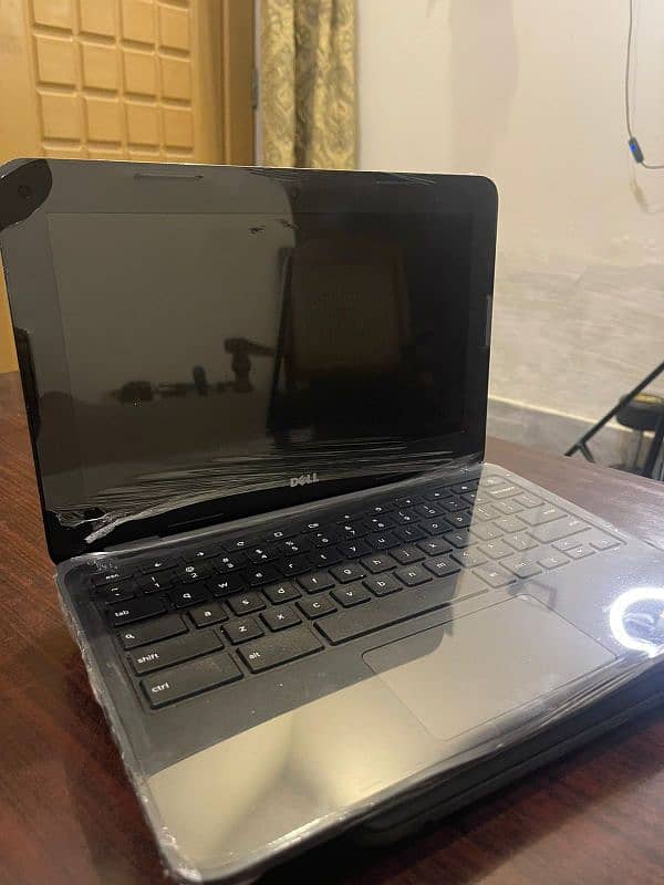 Dell Laptops 3180 0