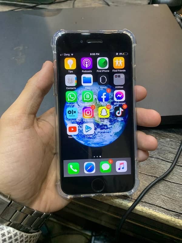 iPhone 6 PTA Approve / 16gb 4