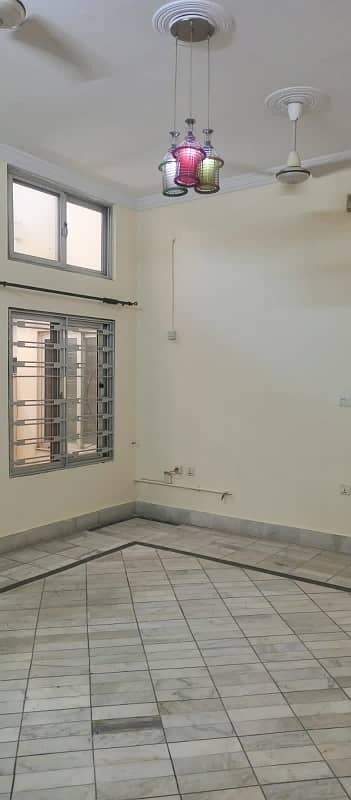 3Bed Upper Portion Sperate Gate Available For Rent 12