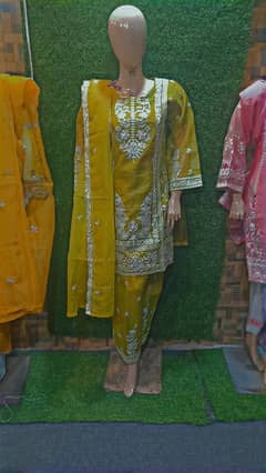 Zaman boutique whole sale ladies suits 03225647819