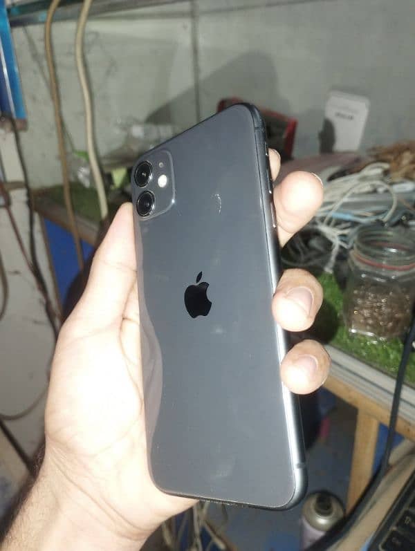 iPhone 11 64 gb 0