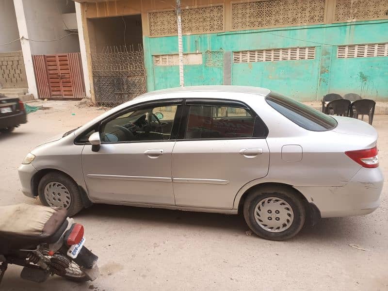 Honda City IDSI 2005 5