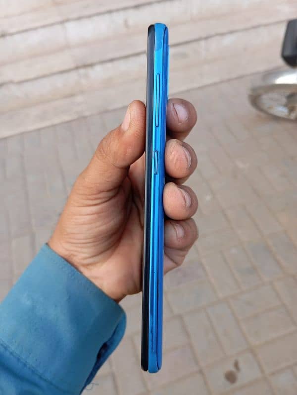 Samsung Galaxy A50 1