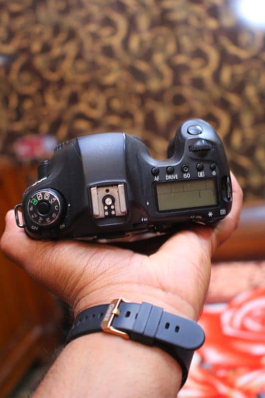 Canon 6d fullframe body 4