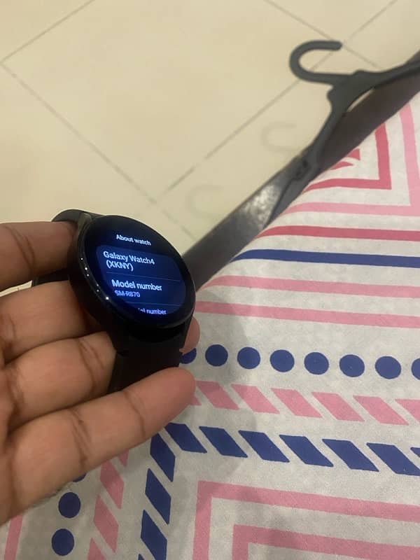 Galaxy Watch 4 4