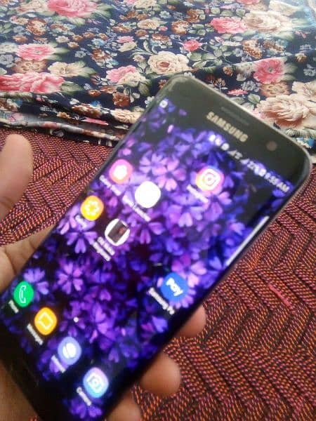 Samsung Galaxay s7 edge dual sim 03067411043 0