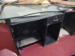 5 tables and chairs for sale