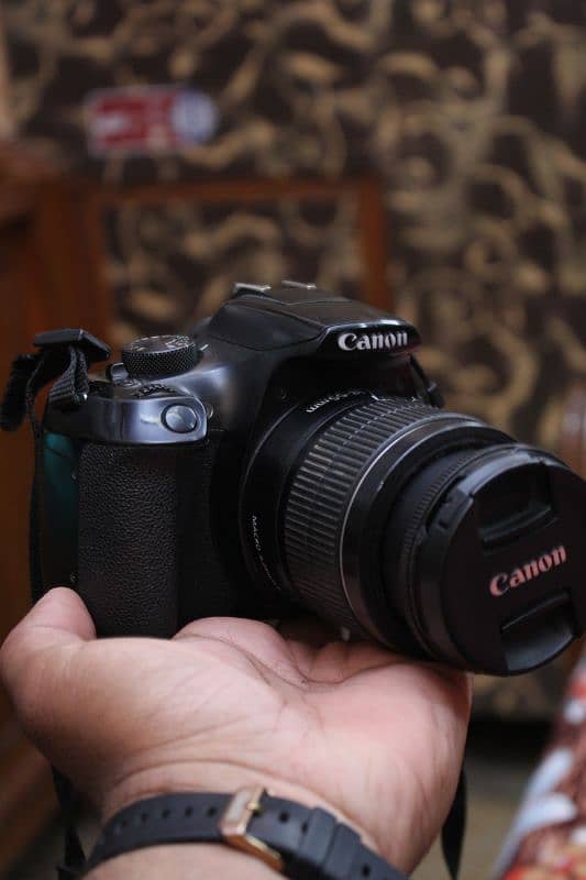 Canon 1300d with 18/55mm Lens 1