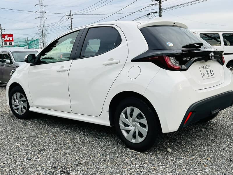 Toyota Yaris 2022 5