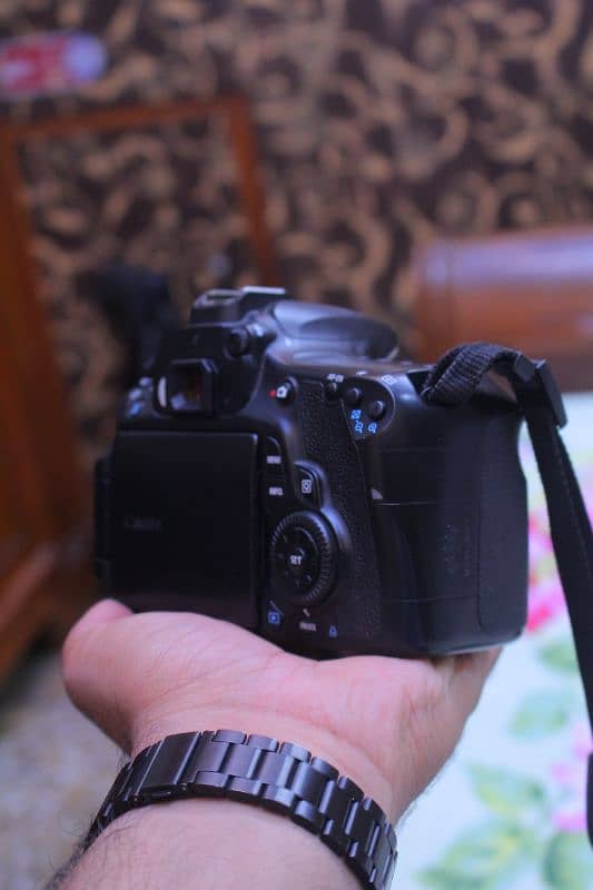 Canon 60d with 50mm 1.8 lens 3