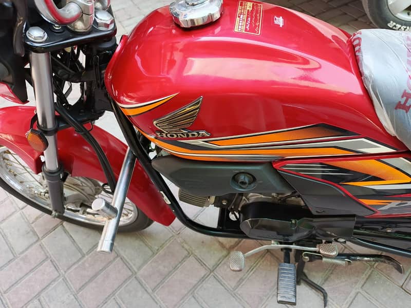 Honda pridor 100cc 12