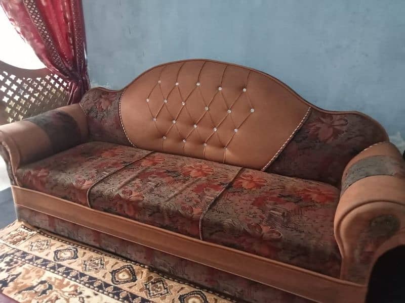 Sofa set condition 10/10 Price 18000 1