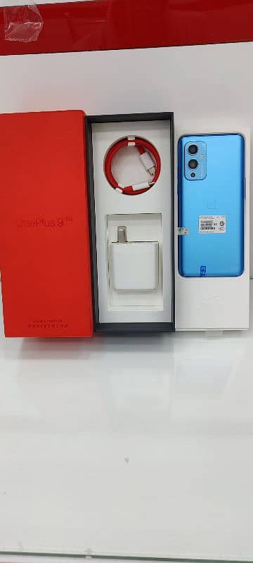 OnePlus 9 12/256 Dual sim approved box pack with charger limited PCs 0