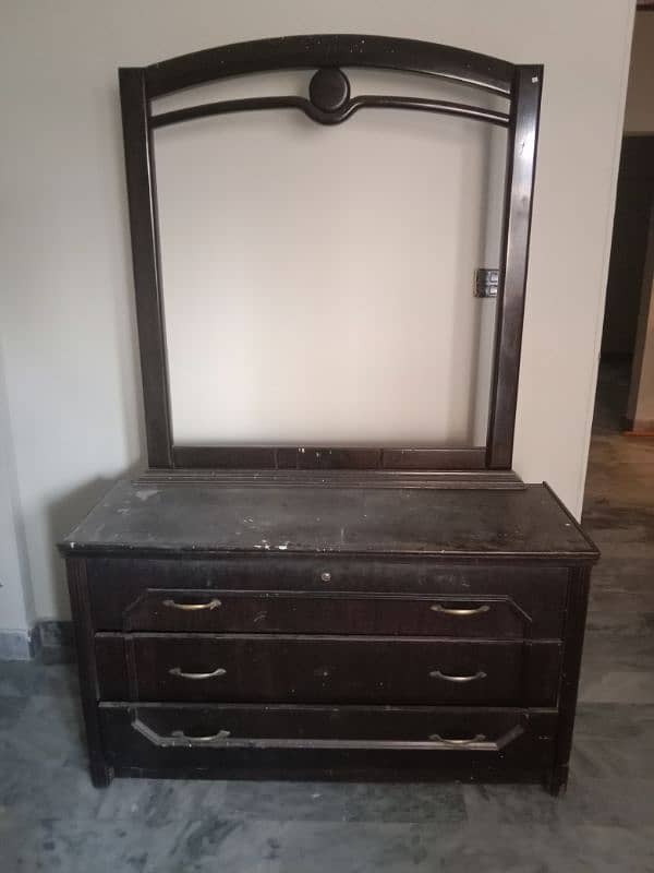 Dressing Table for Sale 1