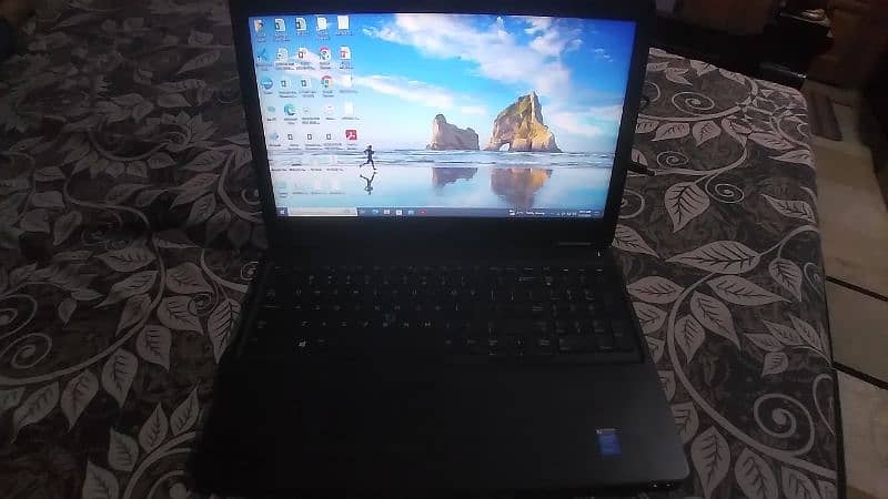 Dell latitude E5550 i7 5th gen in 39,999 0