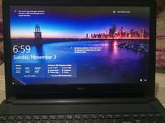 Dell 5566 touch laptop 7th gen win 10 SSD 256gb