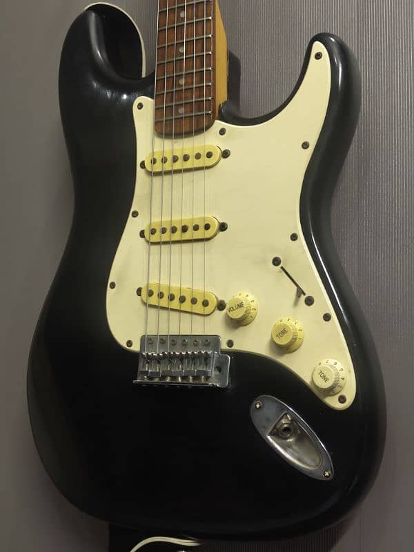 Stratocaster Electric Guitar 3