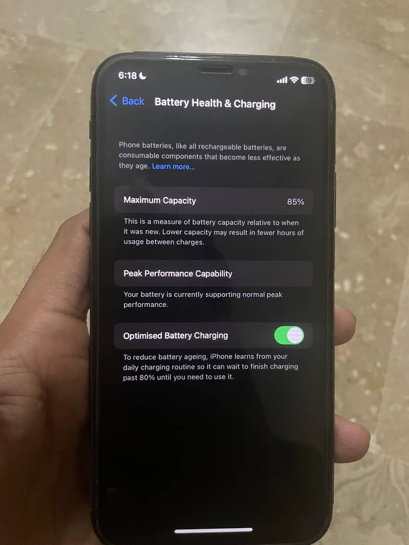 IPHONE X 64GB PTA APPROVED (ALL OK) 8