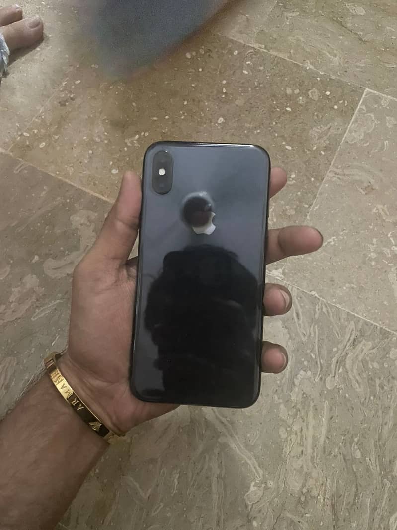 IPHONE X 64GB PTA APPROVED (ALL OK) 9