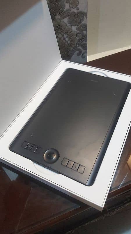 wacom intuos pro M (paper Edition) 5