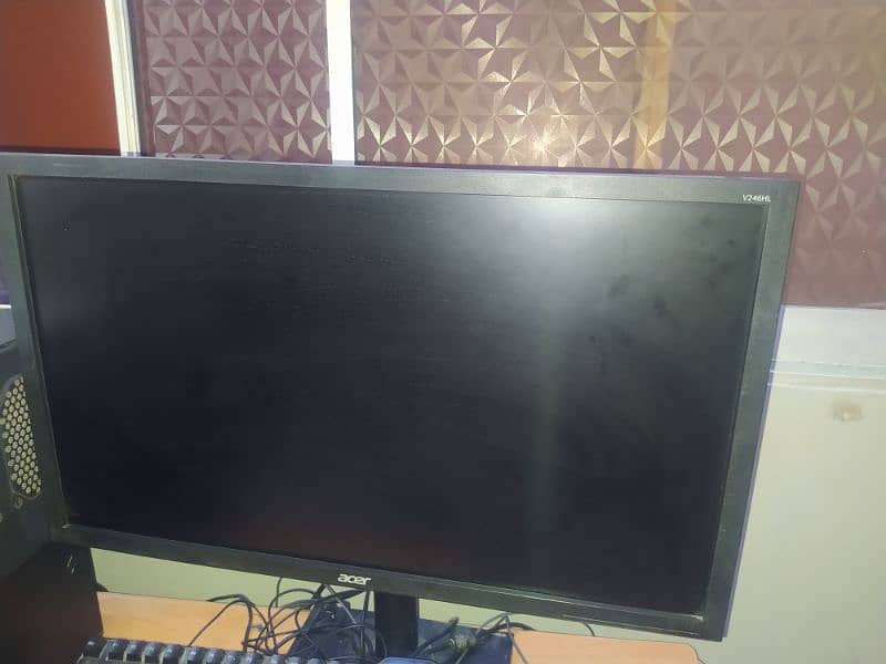 New Acer LCD 24 inch Monitor for Gaming 1