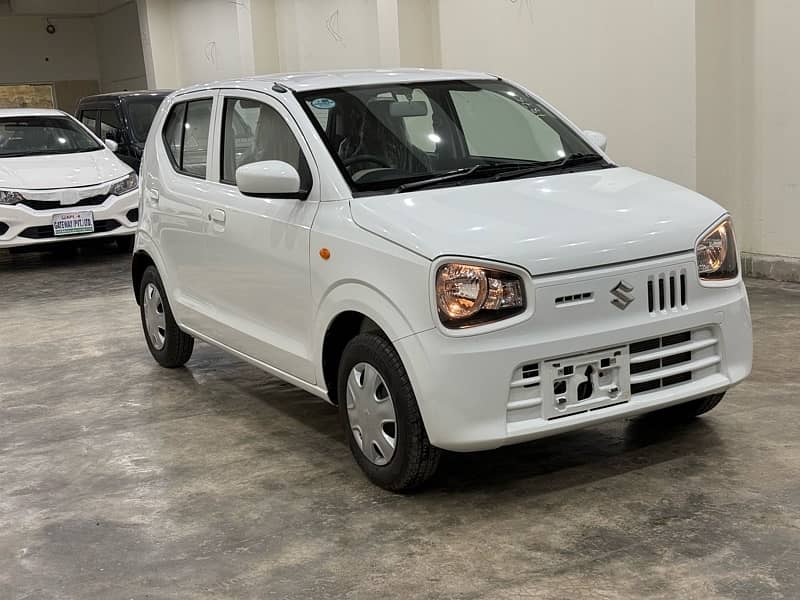 Suzuki ALTO VXL AGS 2014 BANK LEASE 60000 monthly 2