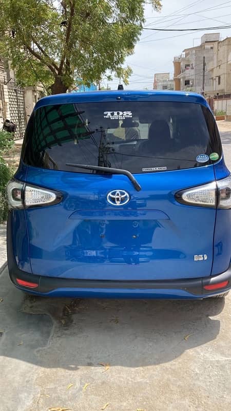 Toyota Sienta 2018 4