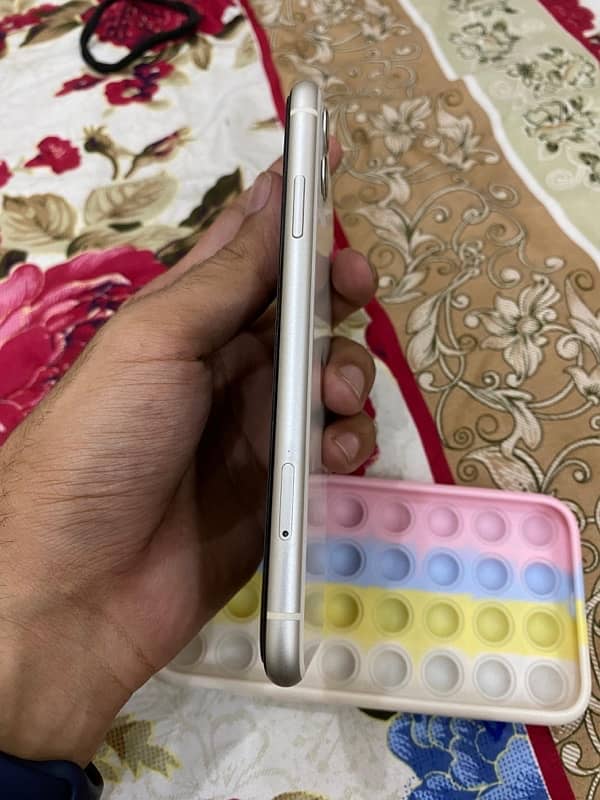 iphone 11 64 Gb Non Pta 2