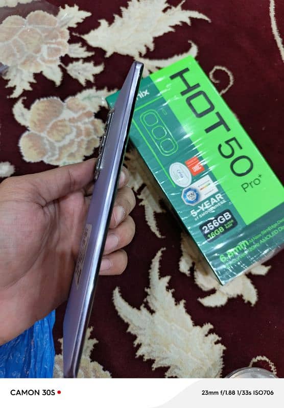 infinix Hot 50 pro+ only box open purple colour. 6