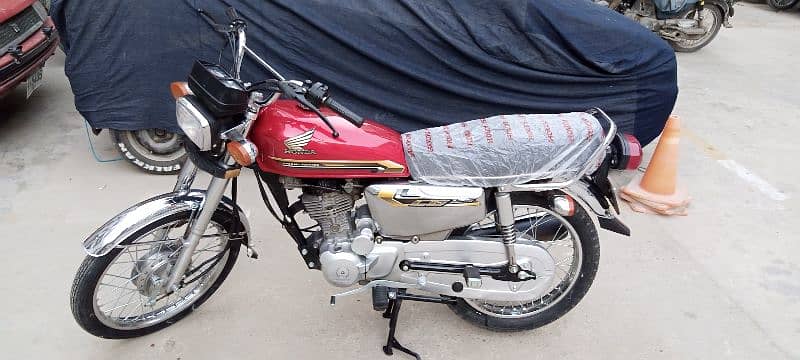 Honda 125 SE 2021 Model Karachi Number 4