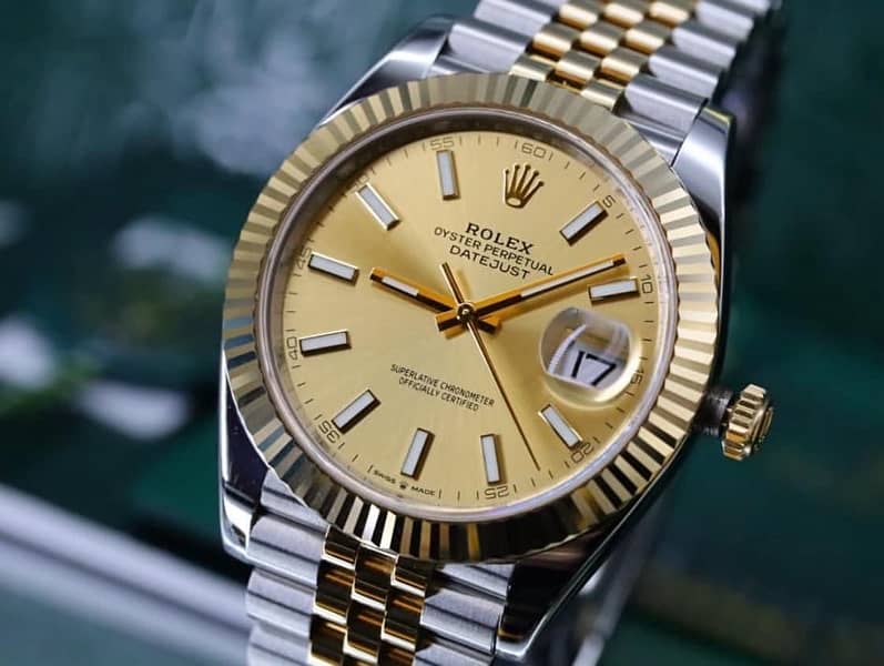 WATCH BUYER / Rolex Oyster Perpetual Date Cartier Chopard Omega Zenith 4