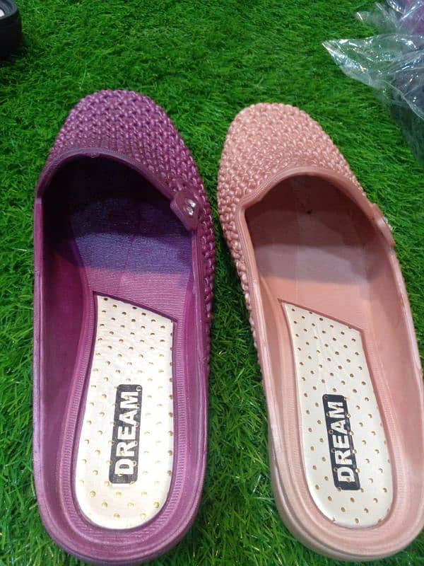 New women's plastic Canvas chappal. 1