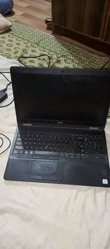 Dell Core i5 6gen 8 gb ram 128 ssd m2 1