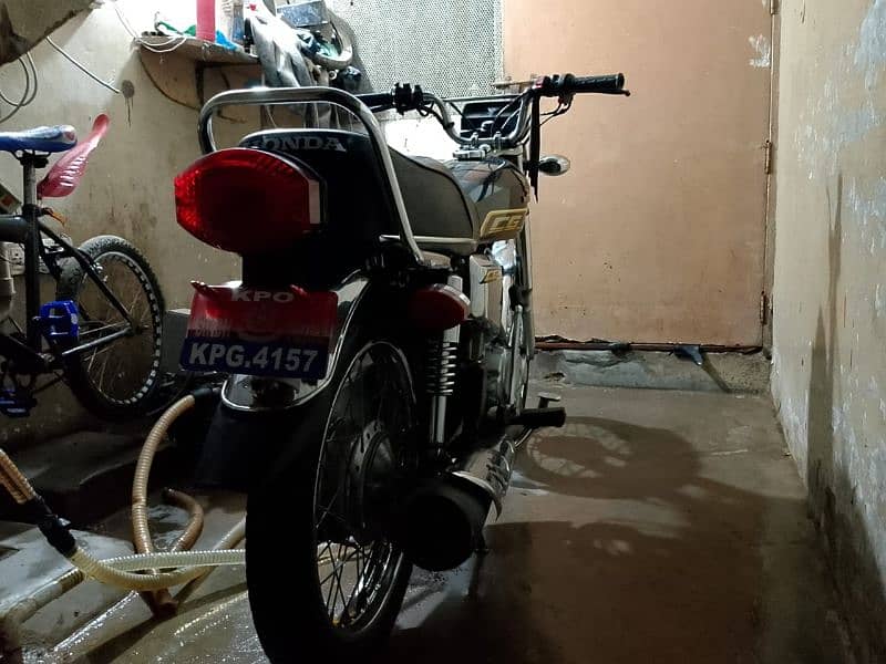 cg 125 se, self start, mint condition 9