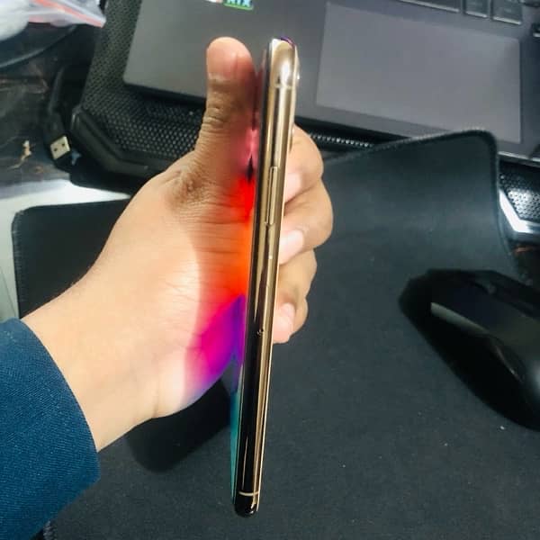 Iphone 11 pro max Gold | Pta Approved | 64gb | 80% BH 4