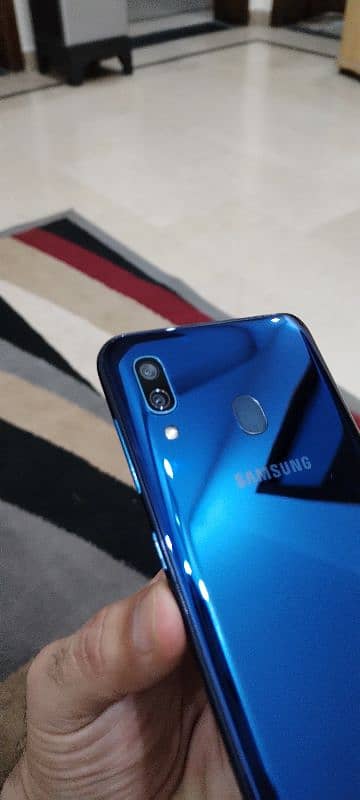 Samsung A20 Blue Non Pta 3 Gb Ram 32 Gb Rom 0