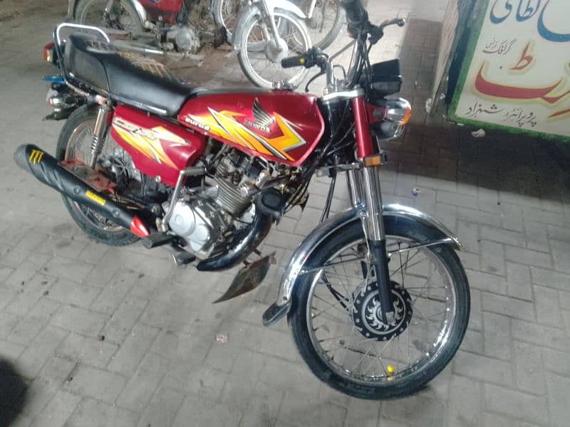 Honda 125 2021model Hy rabta number. 03006644690 5