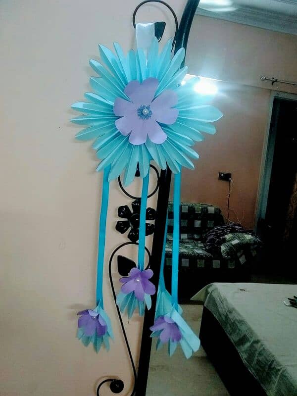 wall hanging & flowers vase 5