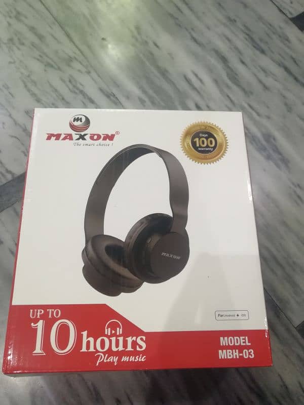 Maxon Headphones 3