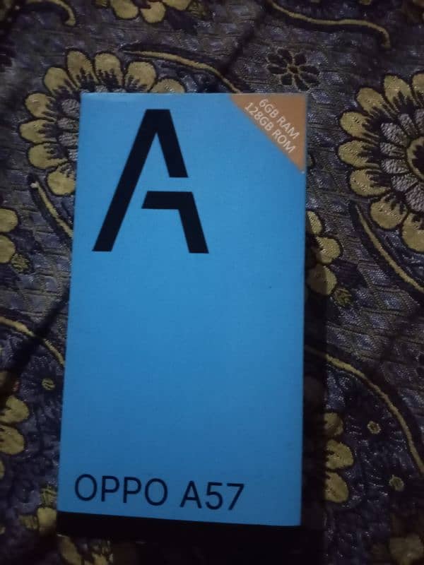 oppo a57.6/128 . with boxe 5