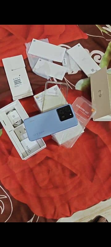 Xiaomi 13T 12+12 ram and 256 Memory 10/10 Lush Condition 11